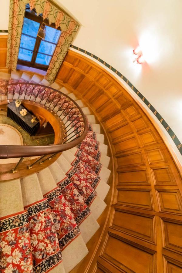 Bed & Breakfast Chateau Du Hallay